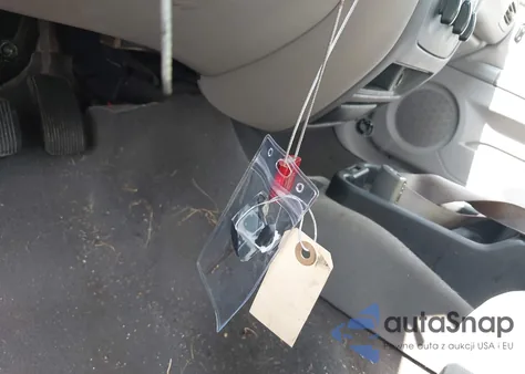 2005 Mercury Sable Gs from USA, damaged, VIN 1MEFM50U25A633291